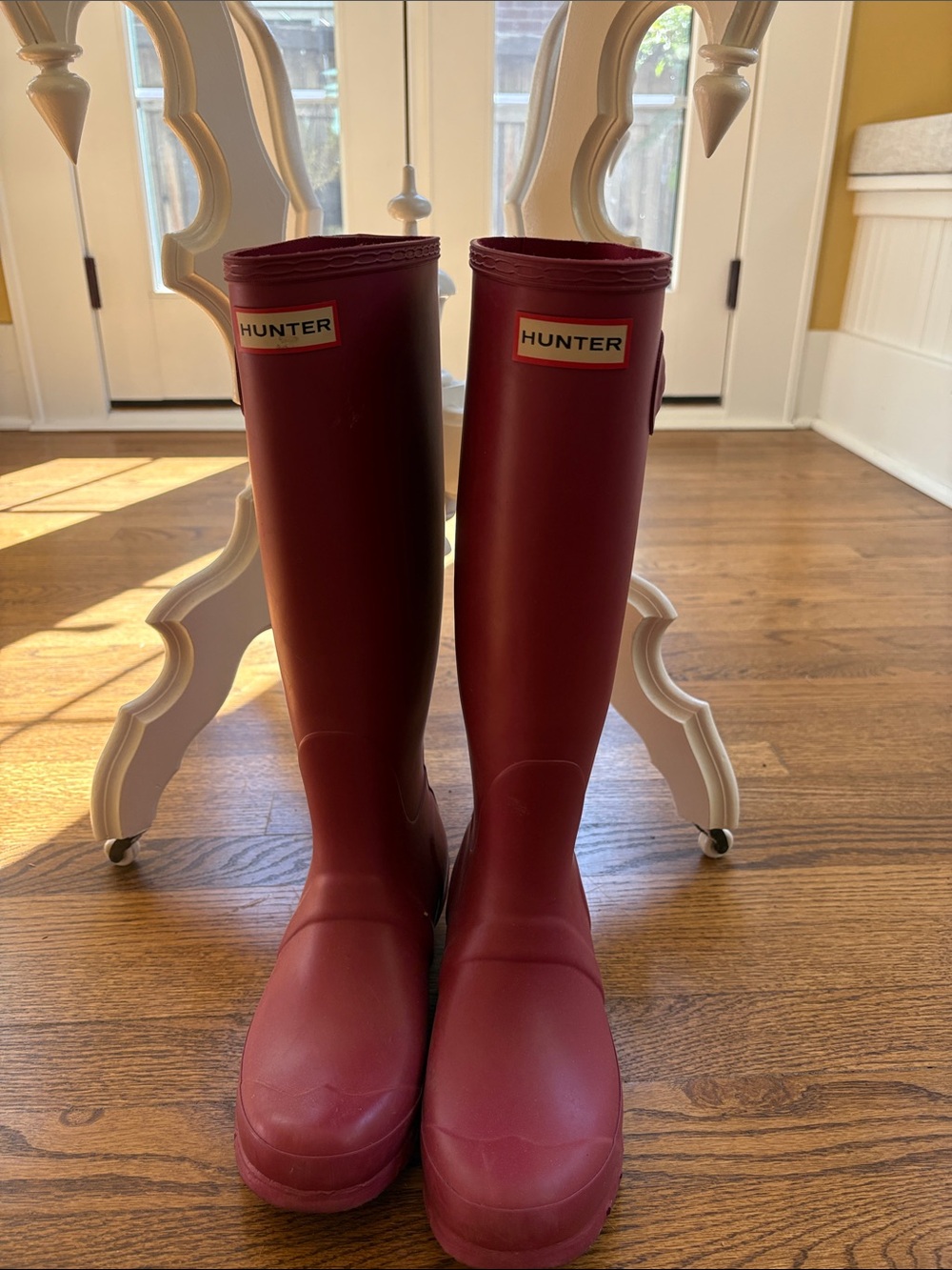 Hunter Women's Tall Rain Boots in Burgundy